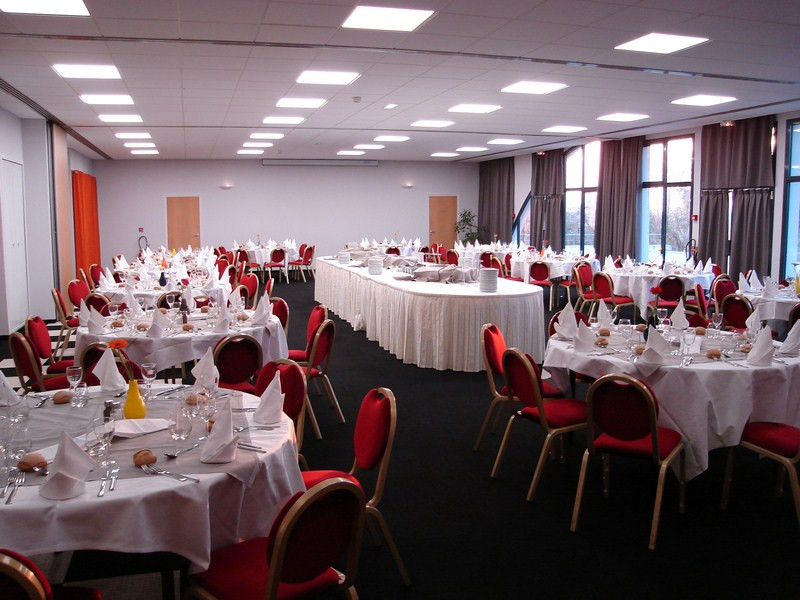 Hôtel-Restaurant-le-Paddock____58470-MAGNY-COURS_4 Hôtel-Restaurant-le-Paddock____58470-MAGNY-COURS_4