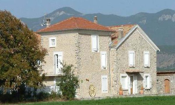 Le-Mas-dOriane_05300-LARAGNE-MONTEGLIN_6