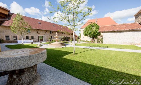 Domaine des Trois lacs_71250 CHERIZET