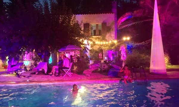 La Maison Blanche_83270 SAINT CYR SUR MER