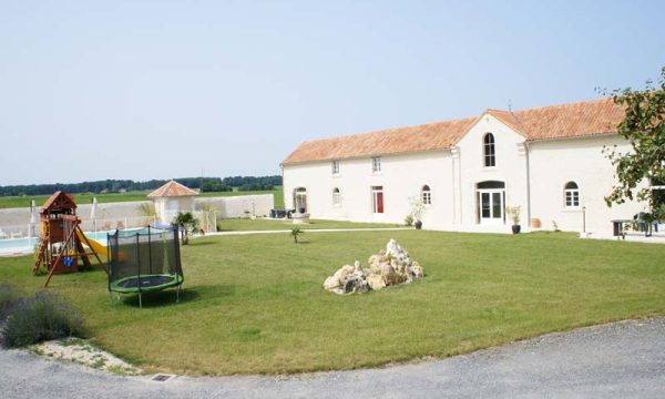 Les Gîtes D’Isel_86300 CHAUVIGNY